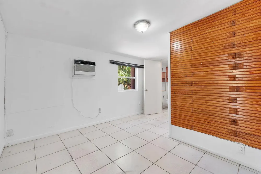 1302 SW 22nd Ave, Fort Lauderdale, FL 33312