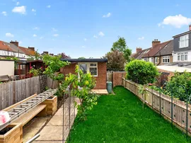 Lingwell Road, London thumb 3