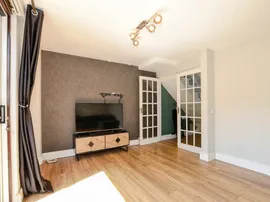 Holliers Way, HATFIELD thumb 3