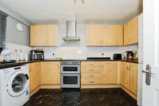 Holliers Way, HATFIELD