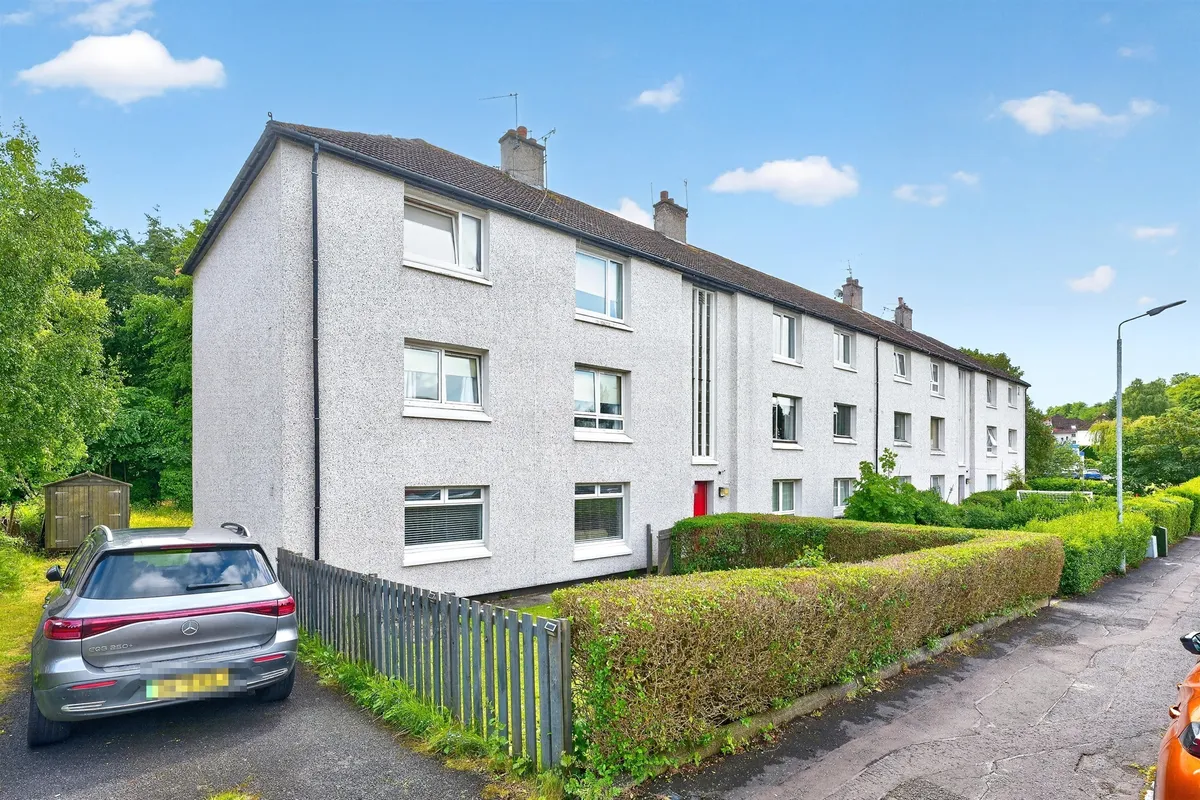 Woodfarm Road, Thornliebank, Glasgow