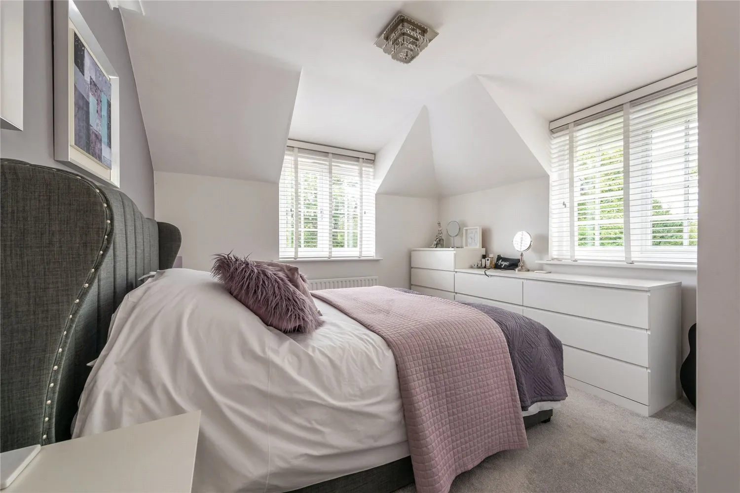 Burford Lodge, London Road, RH5 photo 12