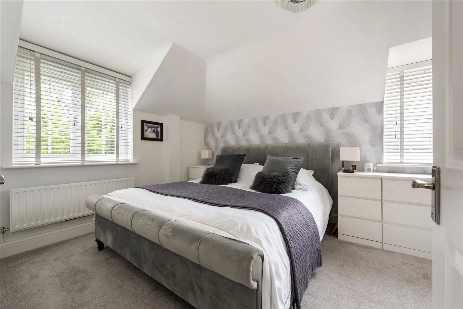 Burford Lodge, London Road, RH5 photo 15