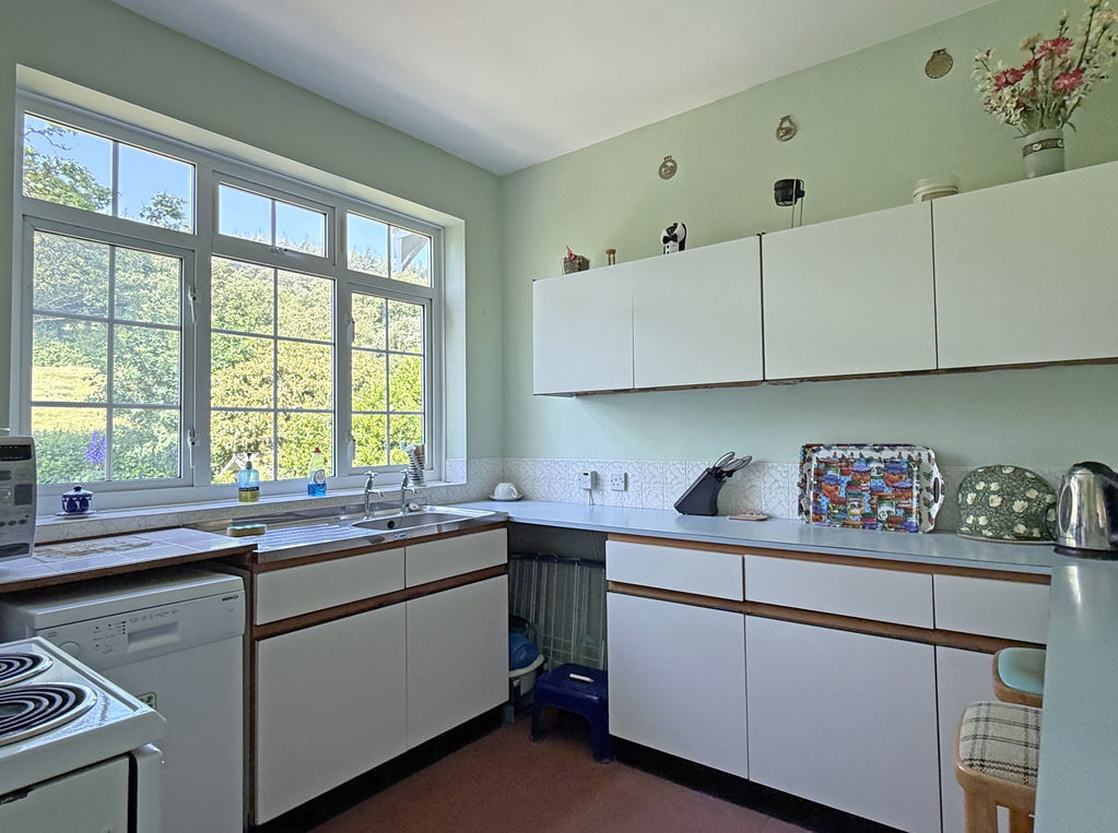 Boughmore Road, Sidmouth Image 8