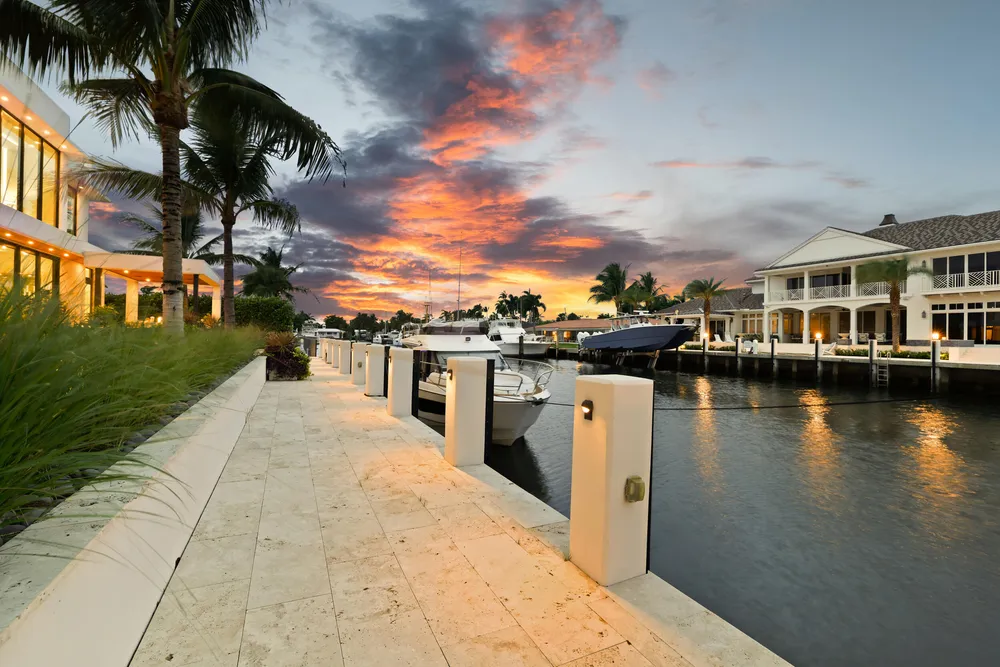 2863 NE 27th St, Fort Lauderdale, FL 33306