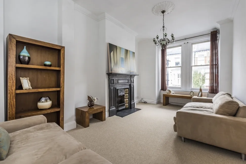 Tremadoc Road London SW4 photo 3