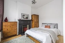 Tremadoc Road London SW4 photo 4