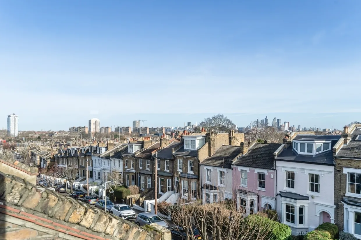 Eland Road London SW11 photo 12