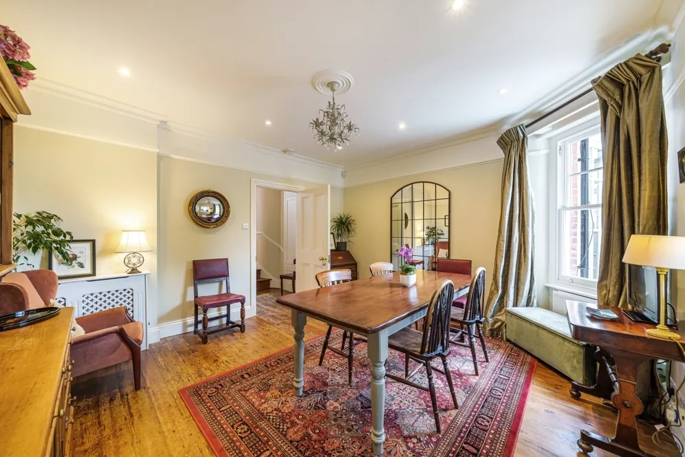 Cranley Gardens London N10 photo 11