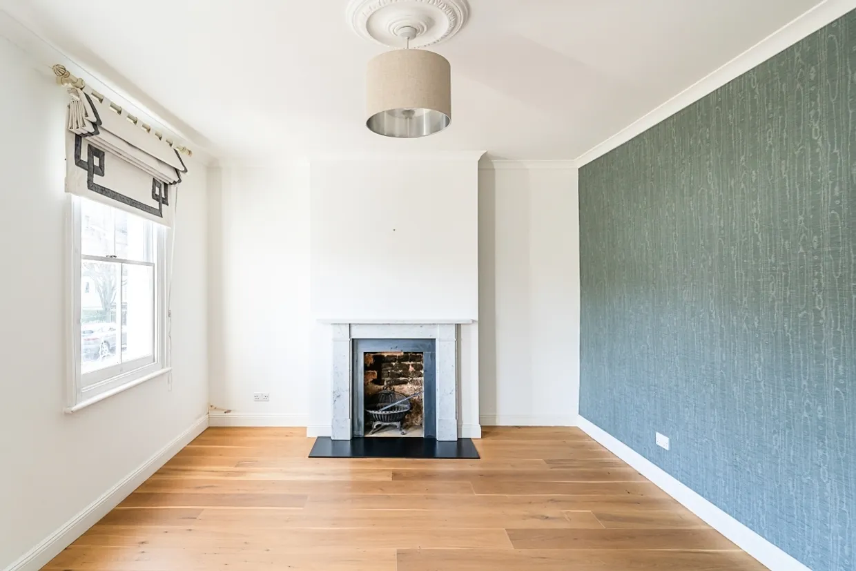 Eland Road London SW11 photo 15