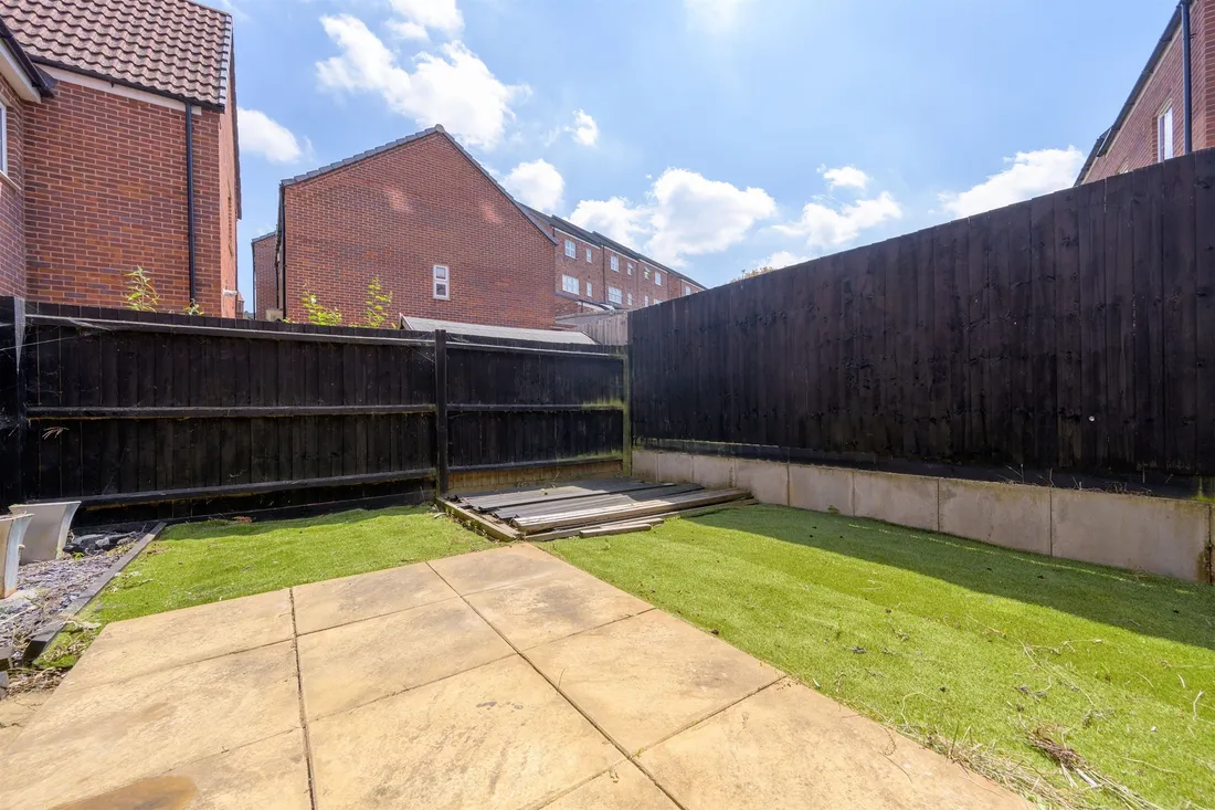 Property photo 8
