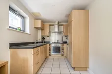 Scott Avenue, London, SW15 photo 5