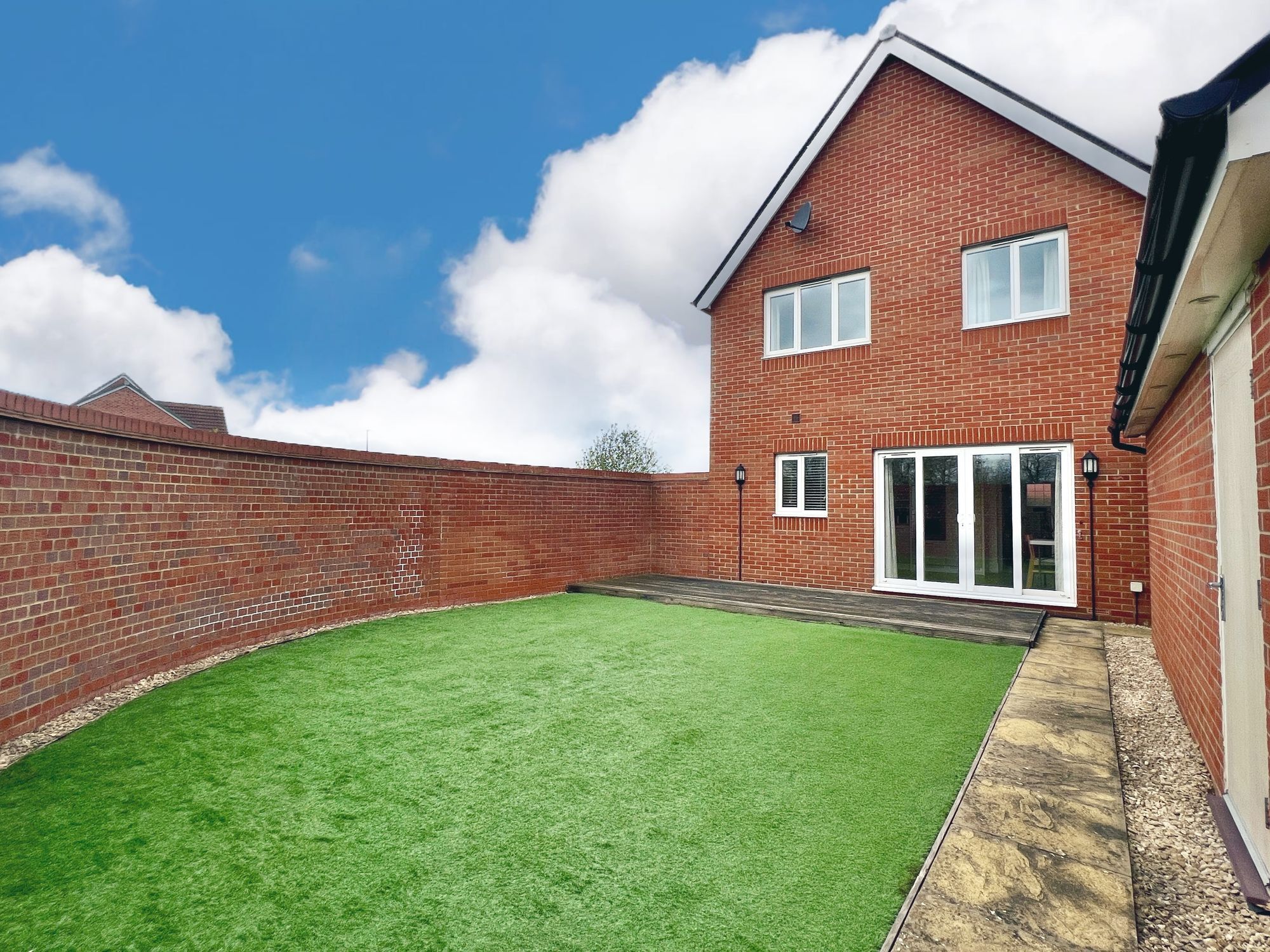 Hardys Road, Bathpool - NO onward chain! Image 19