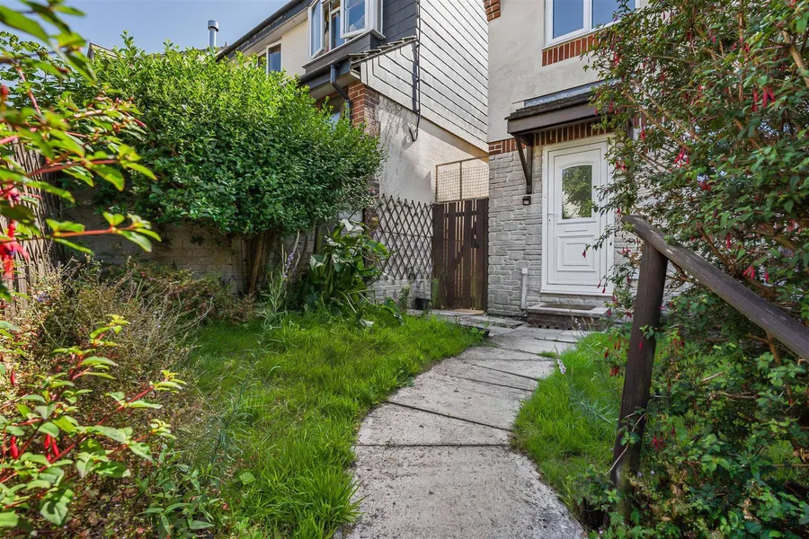 Property Image 10