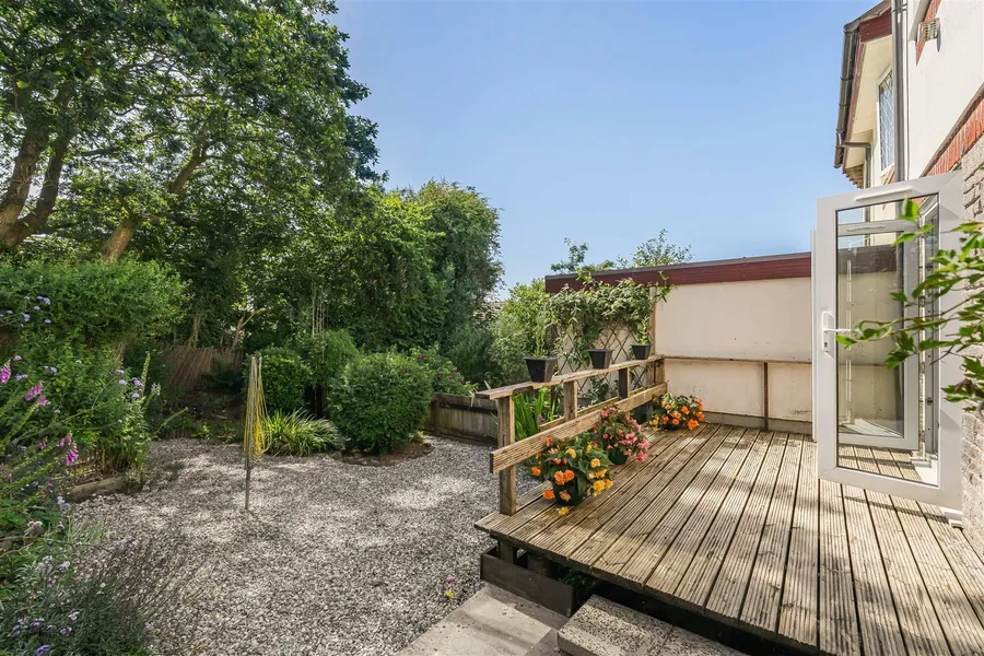 Property Image 14