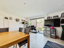 Francis Little Drive, ABINGDON thumb 3