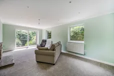 Tupwood Lane, Caterham, CR3 photo 2