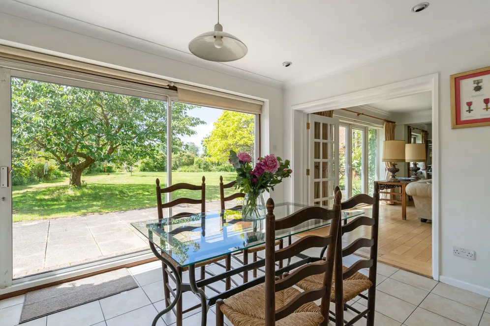 Grange Lane, Hartley Wintney, RG27 photo 6