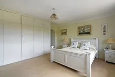 Grange Lane, Hartley Wintney, RG27 photo 8