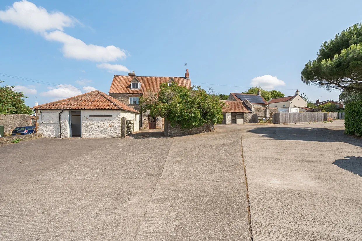 The Street, Olveston, BS35 photo 19