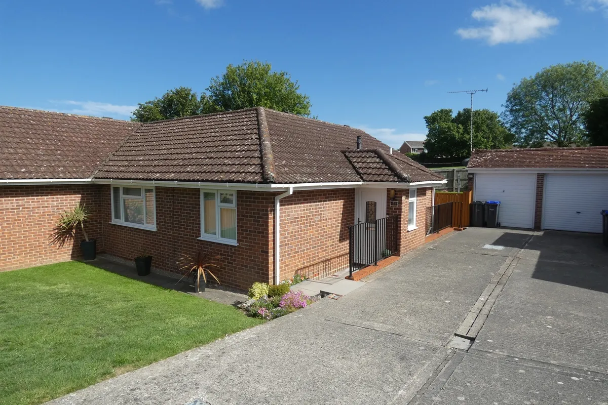 Raleigh Crescent, Amesbury, Salisbury