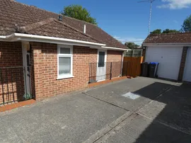 Raleigh Crescent, Amesbury, Salisbury thumb 3