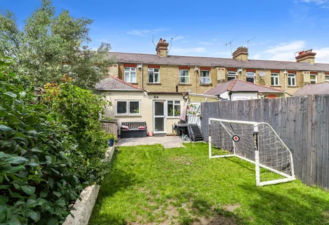 Tanners Hill, Abbots Langley, WD5