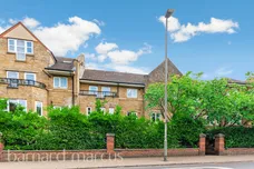 St James's Drive, London