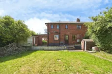 Hollin Park Road, LEEDS
