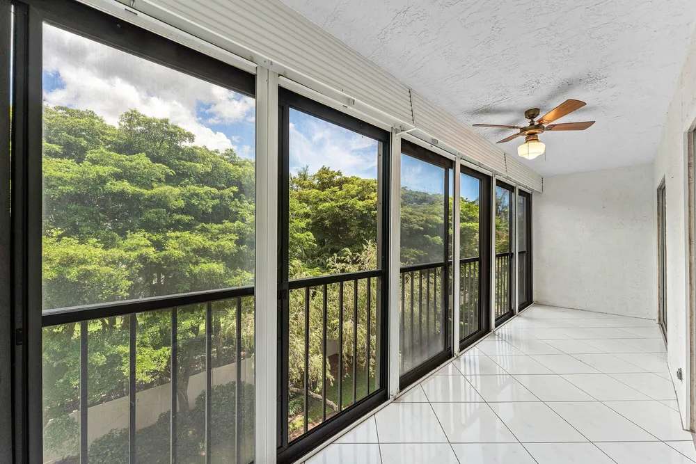 7301 Amberly Ln, Delray Beach, FL 33446