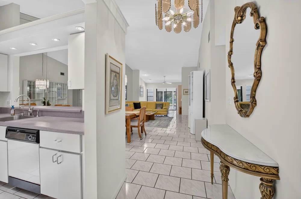 10546 Beach Palm Ct, Boynton Beach, FL 33437