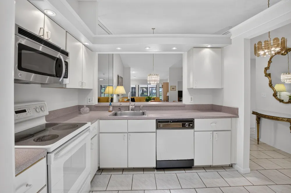 10546 Beach Palm Ct, Boynton Beach, FL 33437