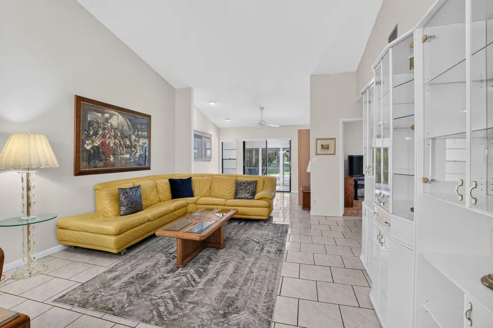 10546 Beach Palm Ct, Boynton Beach, FL 33437