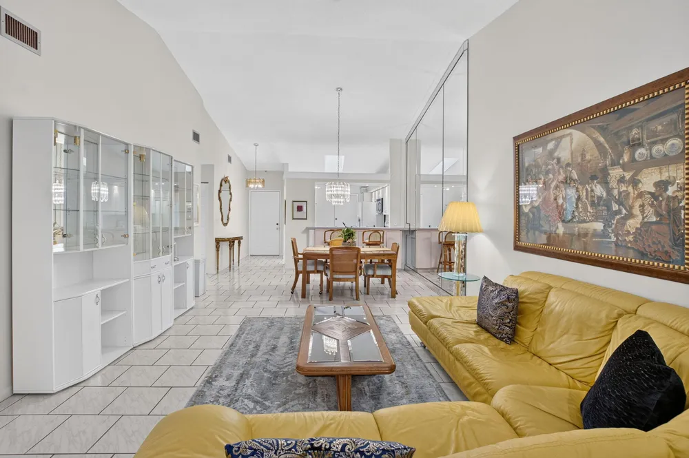 10546 Beach Palm Ct, Boynton Beach, FL 33437