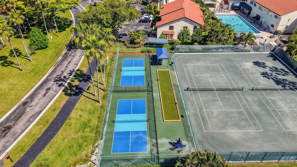 10546 Beach Palm Ct, Boynton Beach, FL 33437
