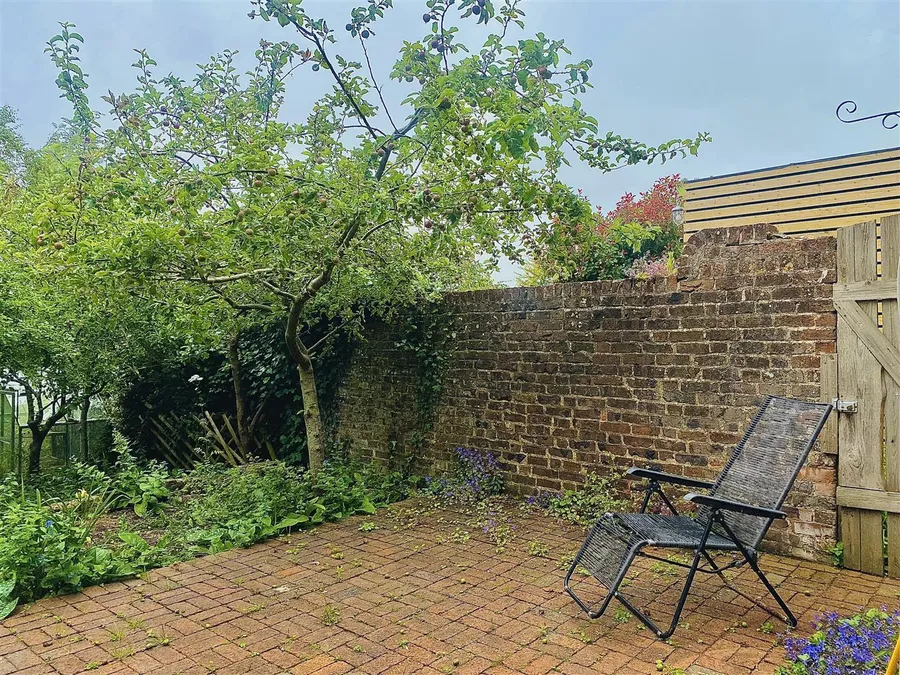 Property Image 12