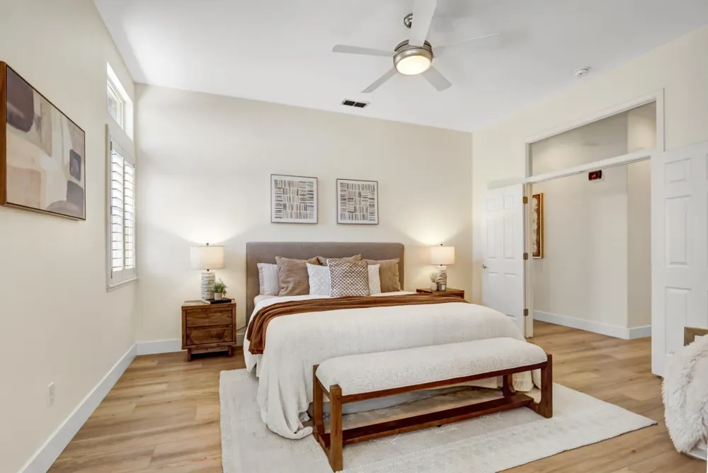 5144 Whisper Oaks Ln, Carmichael, CA 95608