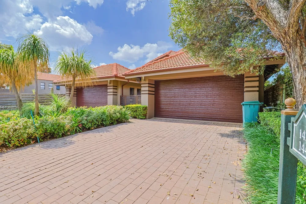 View image gallery of South Africa, North West, Pecanwood Estate, Jack Nicklaus Drive, 146