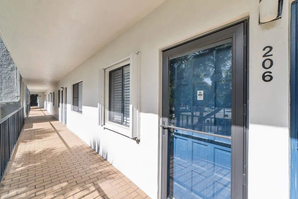 4832 Esedra Ct, Lake Worth, FL 33467