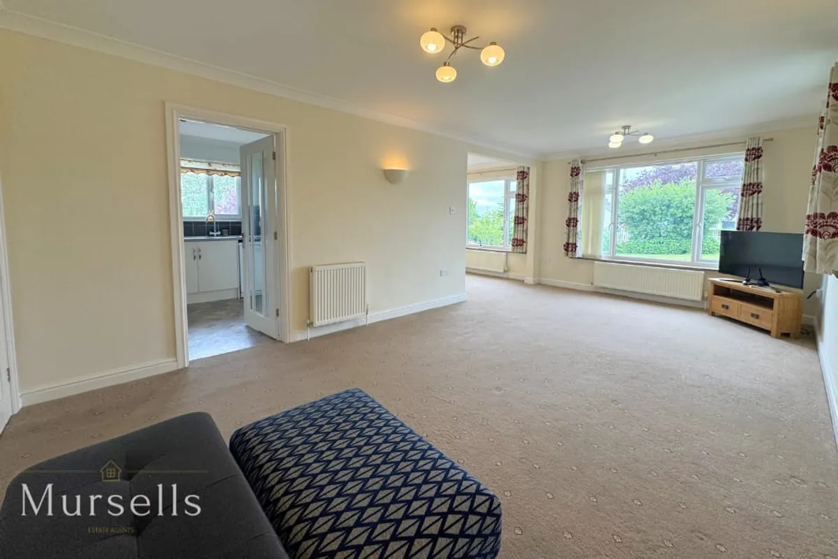 Ballard Close, Lytchett Matravers, Poole, BH16