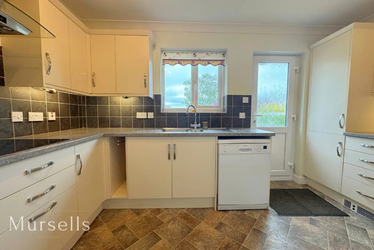 Ballard Close, Lytchett Matravers, Poole, BH16