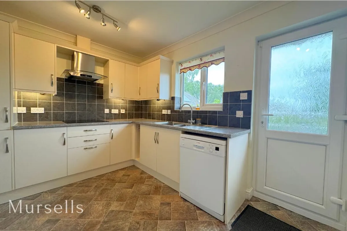 Ballard Close, Lytchett Matravers, Poole, BH16