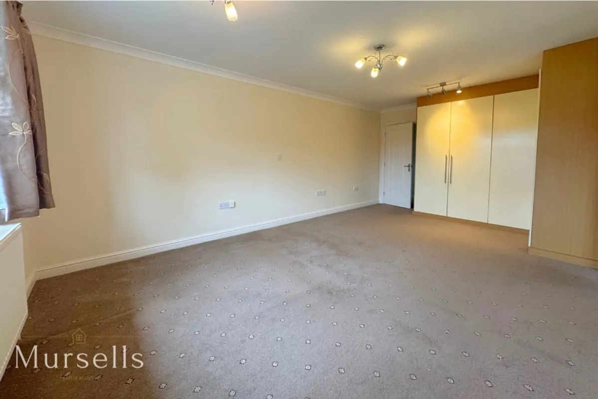 Ballard Close, Lytchett Matravers, Poole, BH16