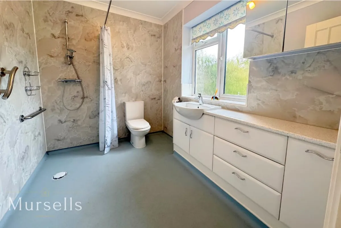 Ballard Close, Lytchett Matravers, Poole, BH16