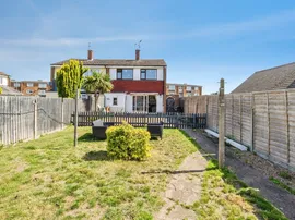 Hutson Drive, North Hykeham, Lincoln thumb 3