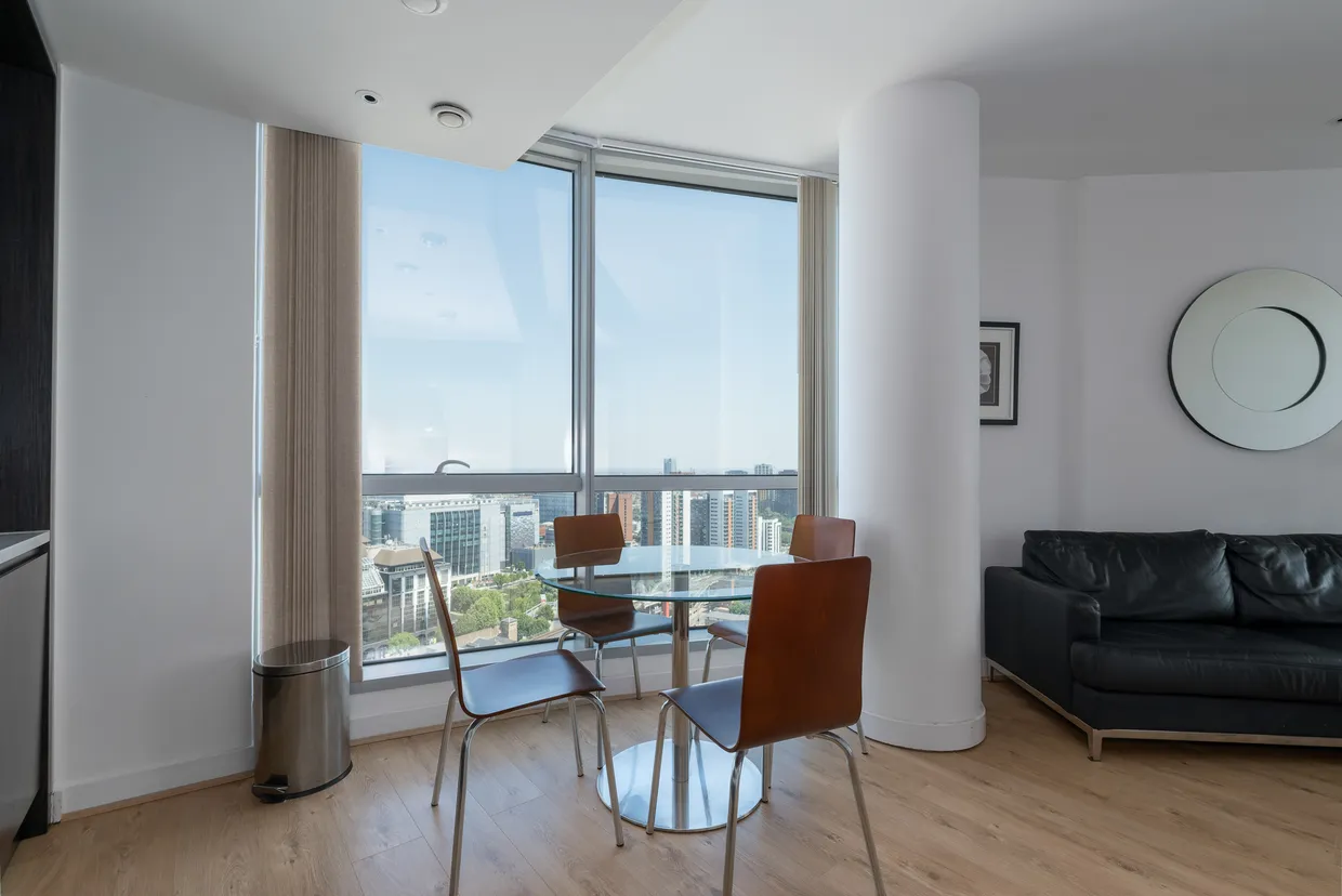 Biscayne Avenue, London, E14 photo 7