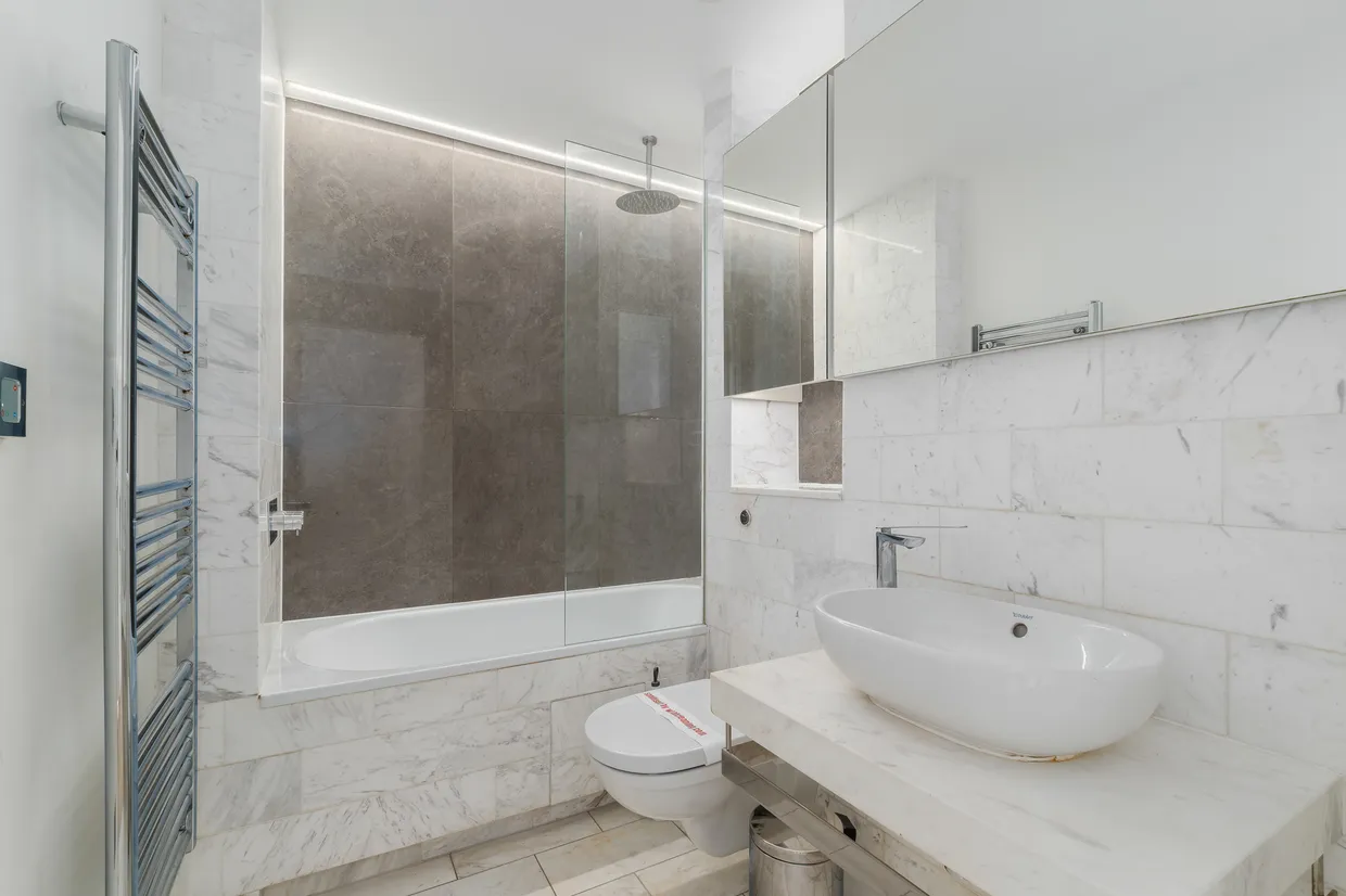 Biscayne Avenue, London, E14 photo 10