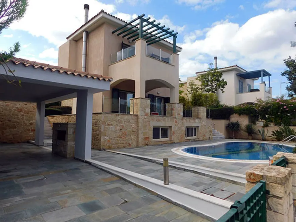 3 B/R Villa : Latchi, Latchi