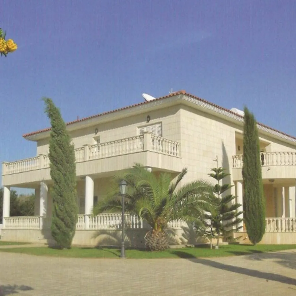4 B/R Villa : Limassol, Monagrouli