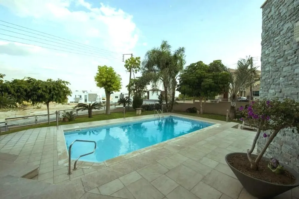 5 B/R Villa : Ayios Athanasios, Limassol, Ayios Athanasios